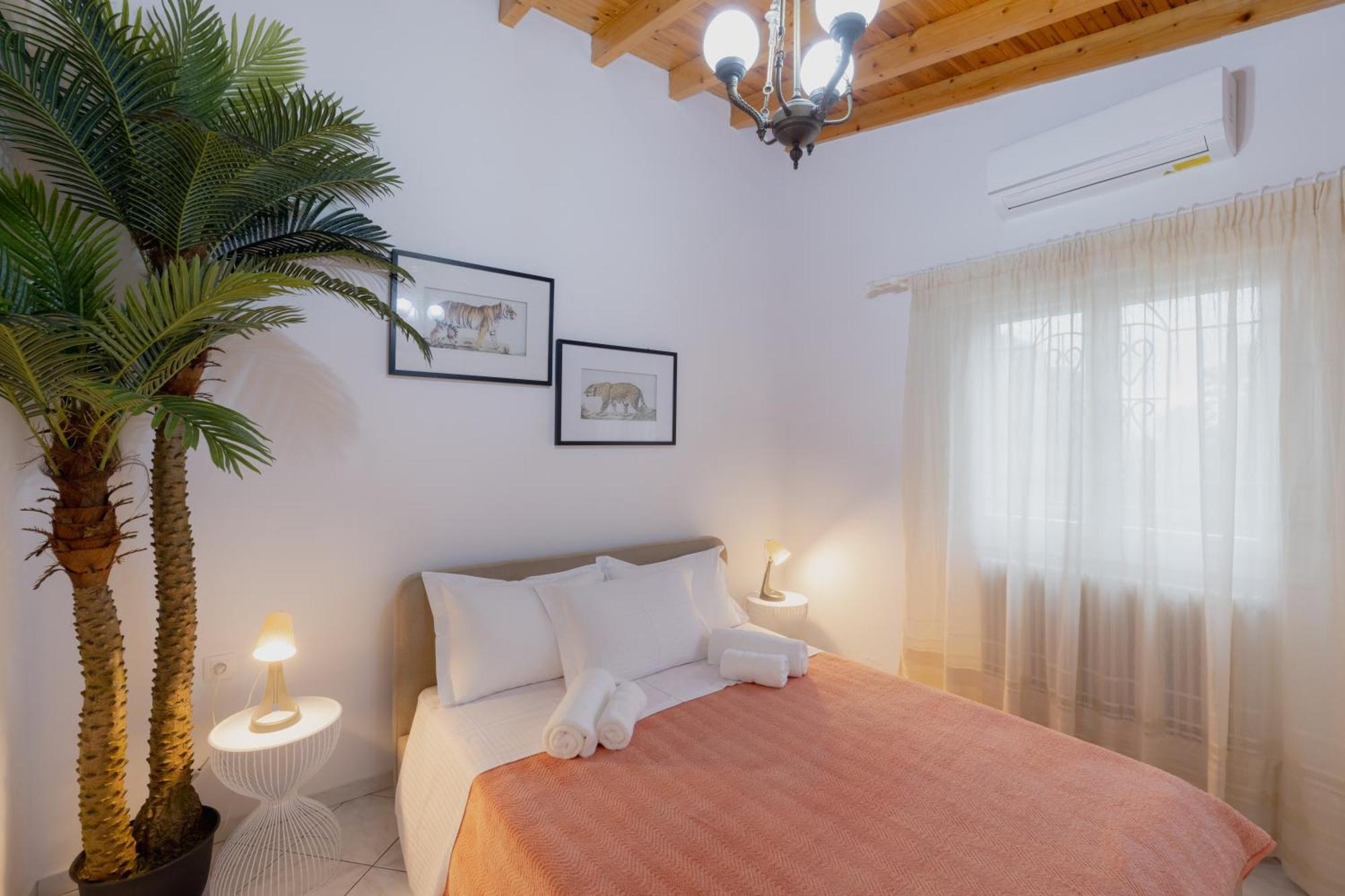 Nafplio Blue Topaz Poolside Villa Extérieur photo